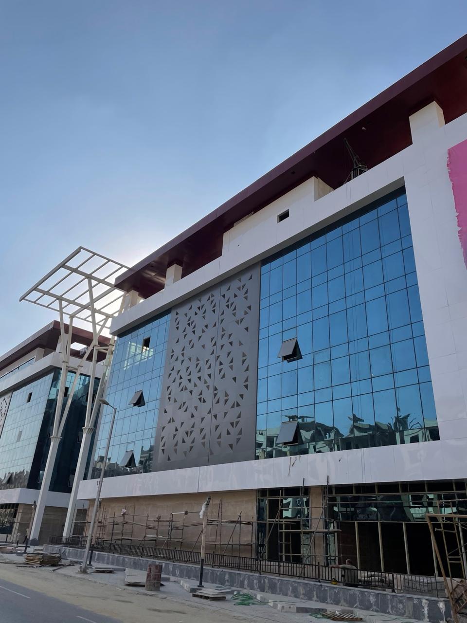 P5 Facade3