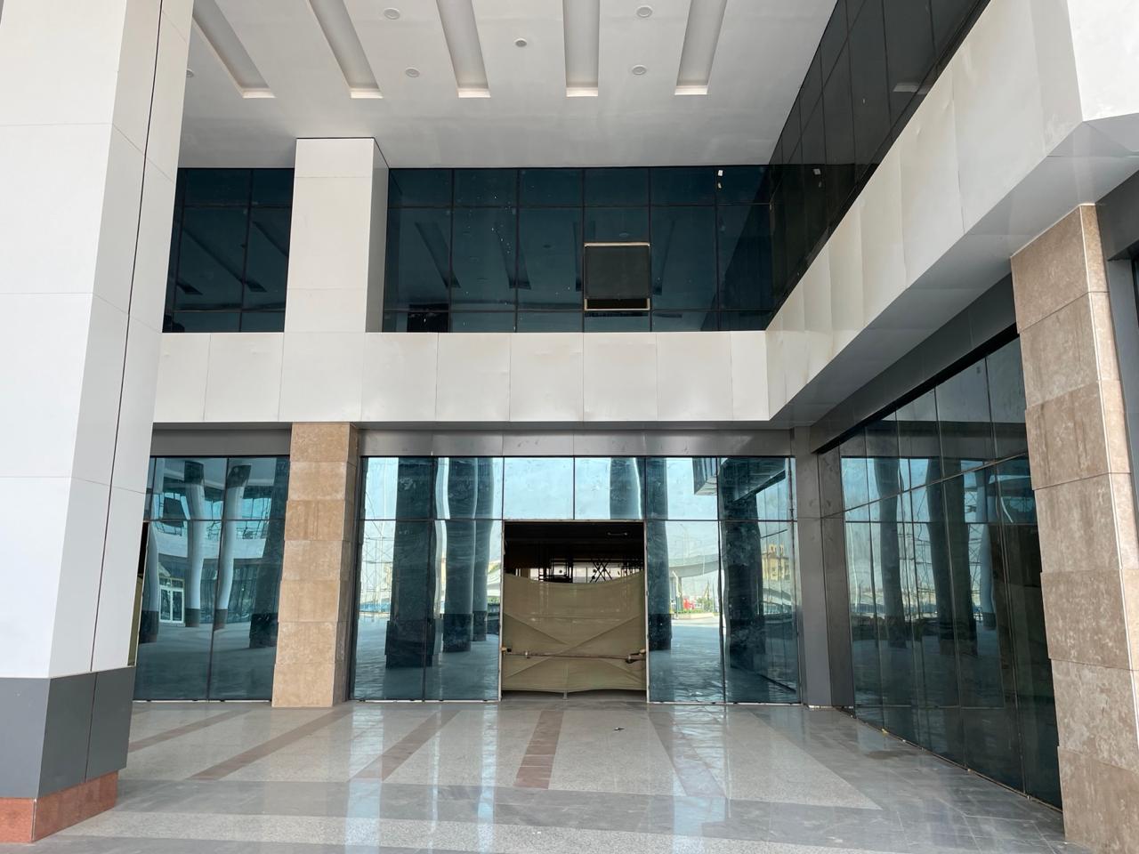 P5 Facade4